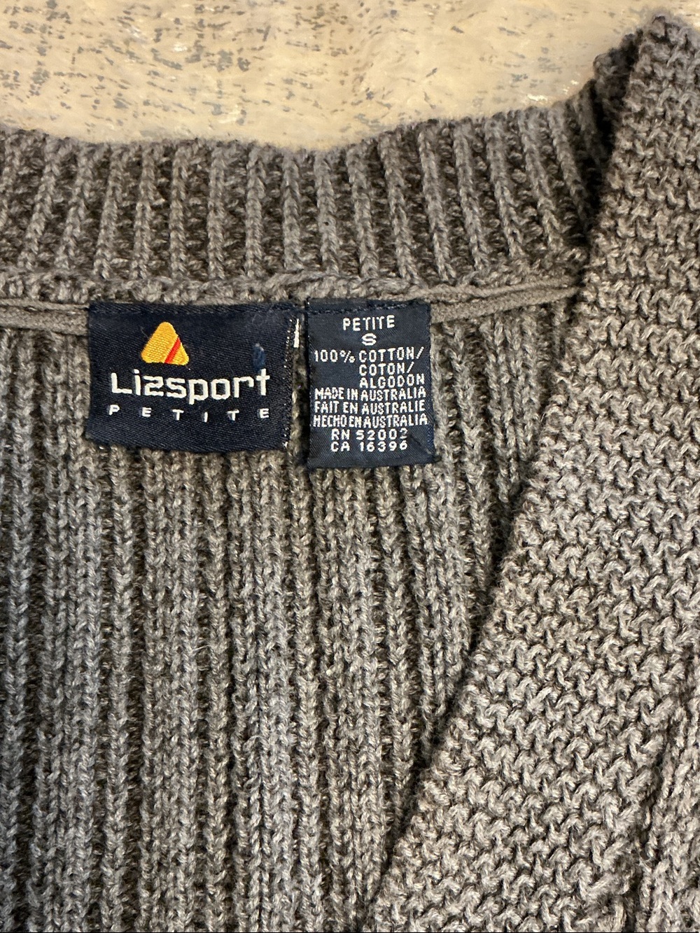 Cozy Ribbed Gray V-Neck Button Cardigan - Picture 5 of 5